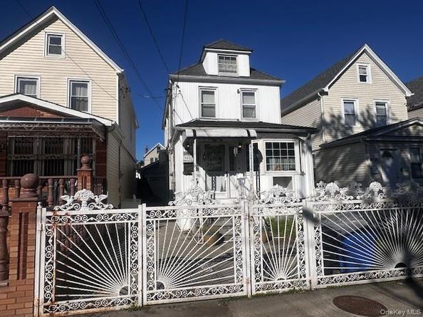 90-62 202nd Street, Hollis NY 11423