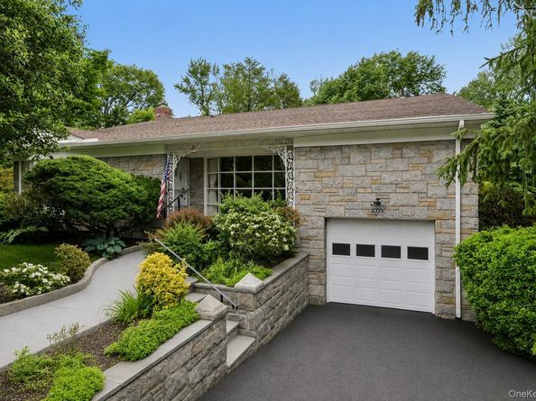 1055 Mamaroneck Avenue, White Plains NY 10605