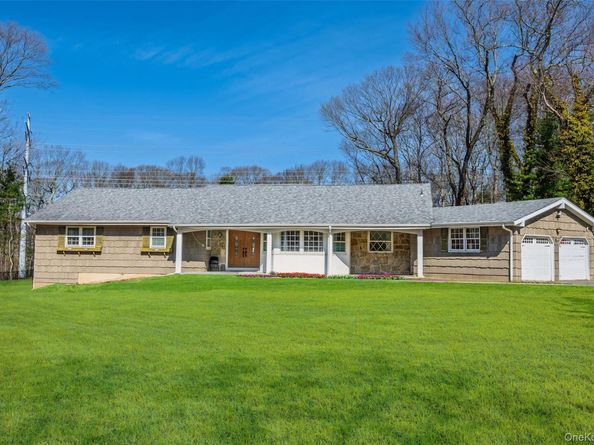 9 Weaver Lane, Dix Hills NY 11746