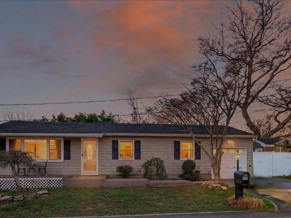 2 Pike Street, East Patchogue NY 11772