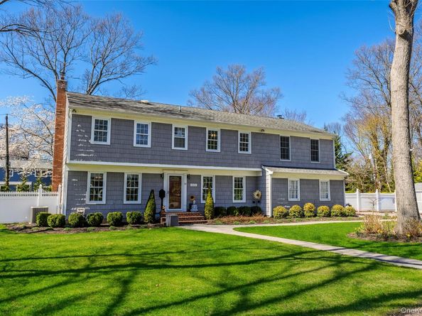 31 Meroke Trail, Port Jefferson NY 11777