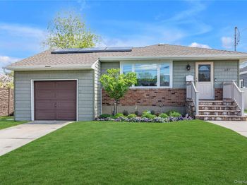 1107 Little Neck Avenue
