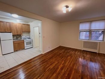 776 Bronx River Road