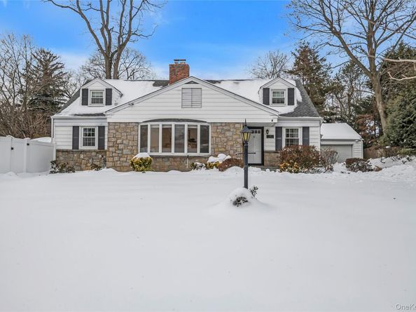 1A Orchard Farm Road, Port Washington NY 11050