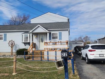22 Blue Point Road
