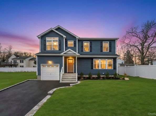 42 Volta Drive, Deer Park NY 11729