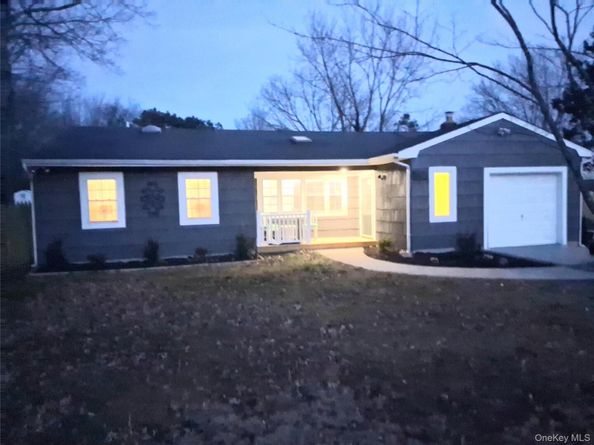 917 Sipp Avenue, East Patchogue NY 11772