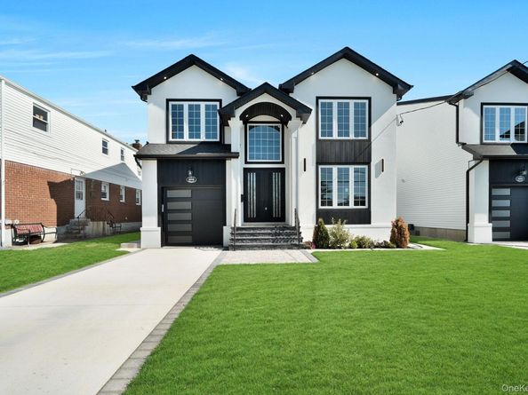 2092 Hoffman Avenue, Elmont NY 11003