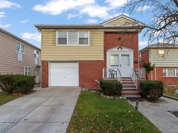 40-25 221st Street, Bayside NY 11361