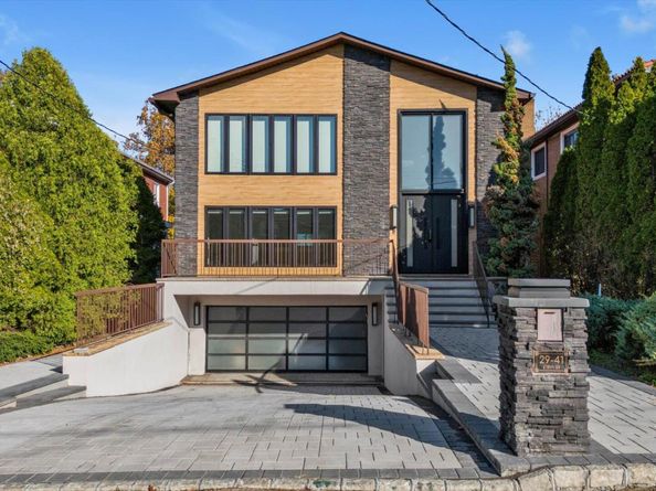 29-41 218th Street, Bayside NY 11360