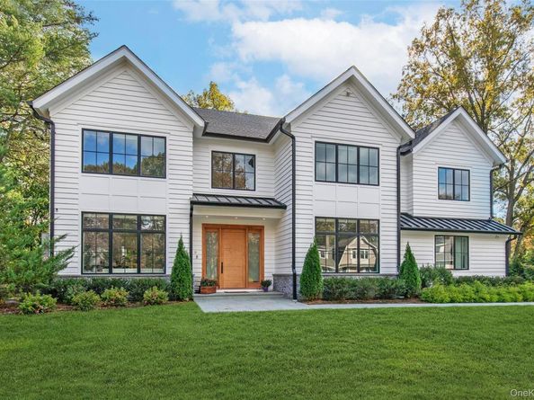 16 Myrtledale Road, Scarsdale NY 10583