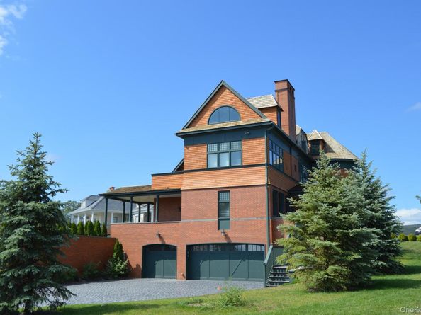 5041 Goodridge Avenue, Bronx NY 10471