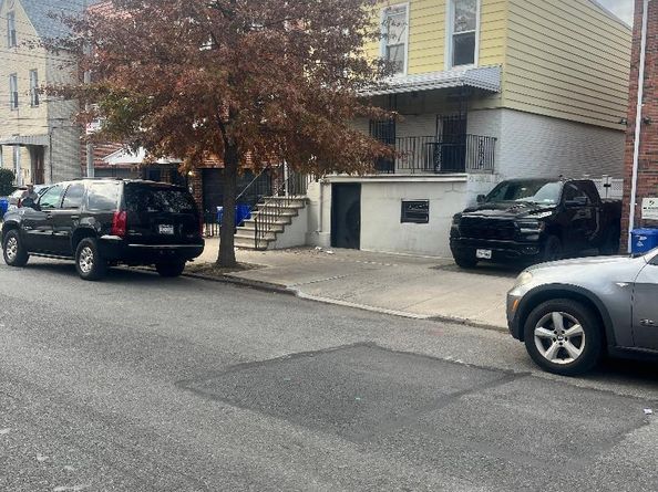 2384 33rd Street, Astoria NY 11105