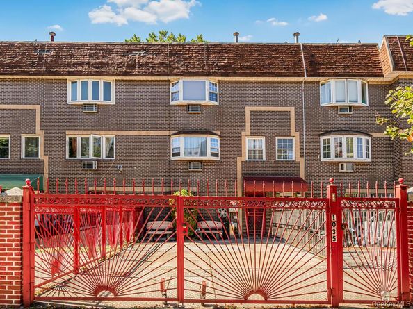 1035 Bryant Avenue, Bronx NY 10459