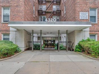 4320 Van Cortlandt Park East