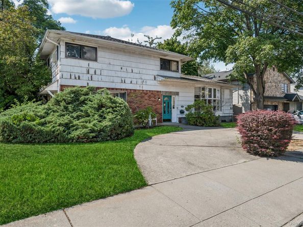 219 Narrow Lane, Woodmere NY 11598