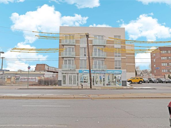 15815 Union Turnpike 3F, Fresh Meadows NY 11366