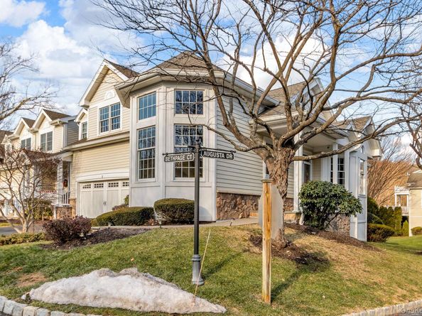 2 Bethpage Court, Cortlandt Manor NY 10567