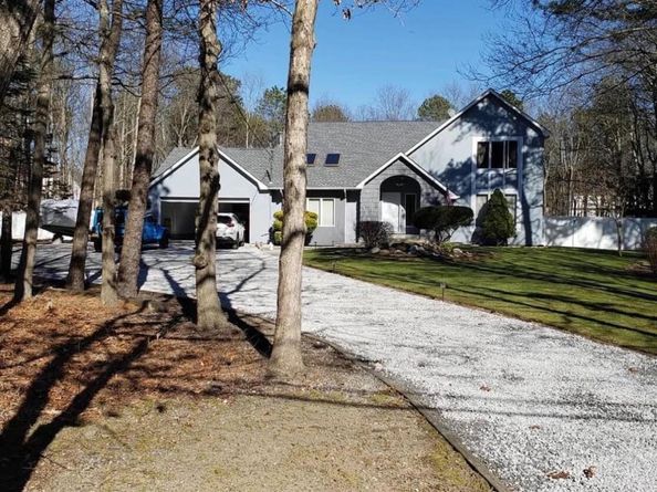 503 Wading River Road, Manorville NY 11949