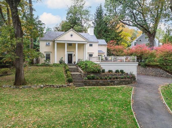 94 Round Hill Road, Scarsdale NY 10583