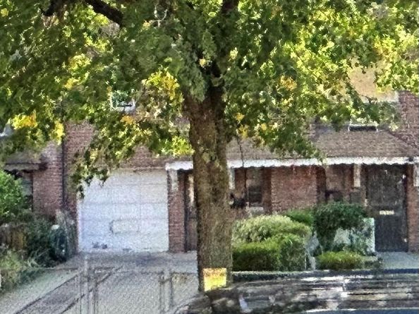 22008 Linden Blvd., Cambria Heights NY 11411