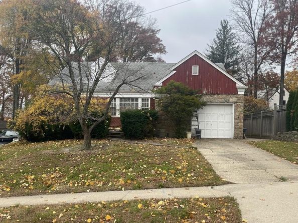 203 Storer Avenue, New Rochelle NY 10801