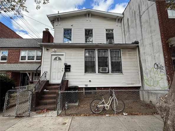 10849 43rd Avenue, Corona NY 11368