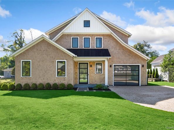 135 South Road, Westhampton NY 11977