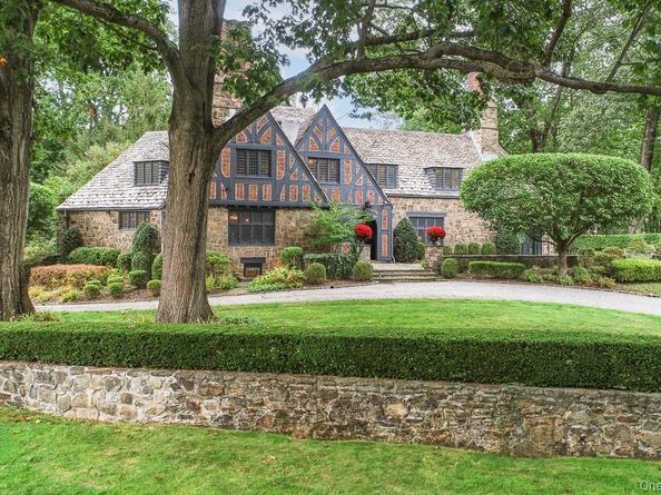 21 Hampshire Road, Bronxville NY 10708