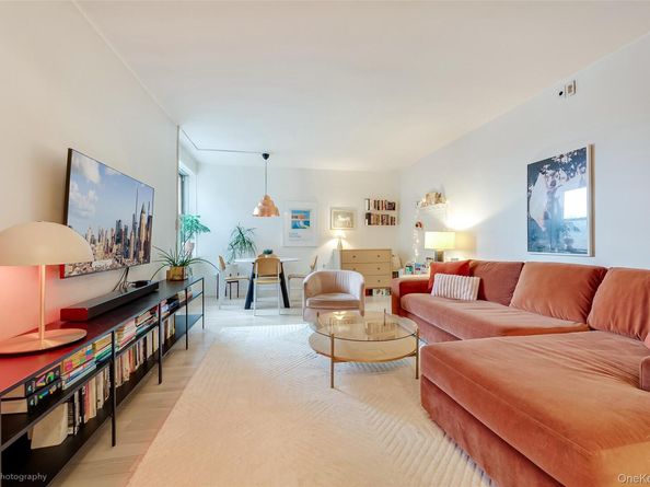 39-30 52nd Street 3B, Woodside NY 11377