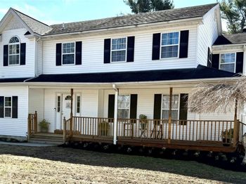 87 N Howell Avenue