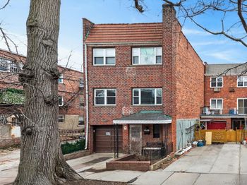 147-50 Barclay Avenue