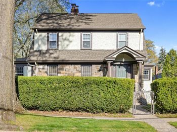74 Central Parkway