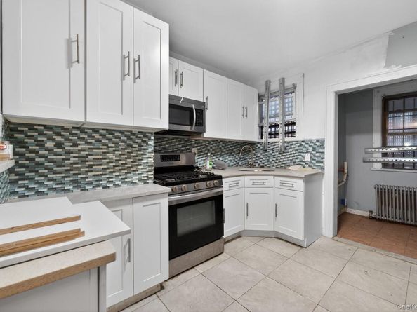 10743 128th Street, Richmond Hill NY 11419