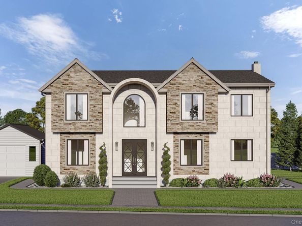 1 Straight Lane, Levittown NY 11756