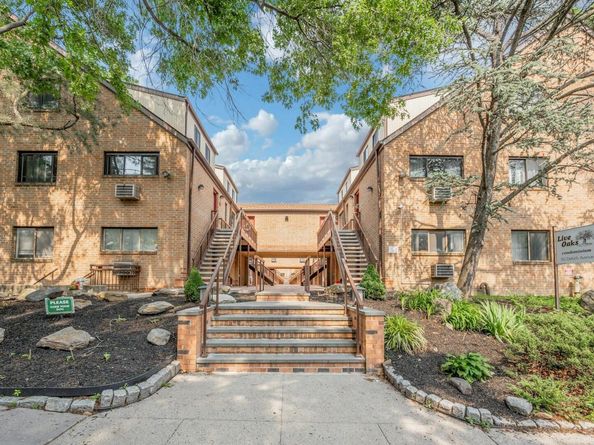 50 Dekalb Avenue S10, White Plains NY 10605