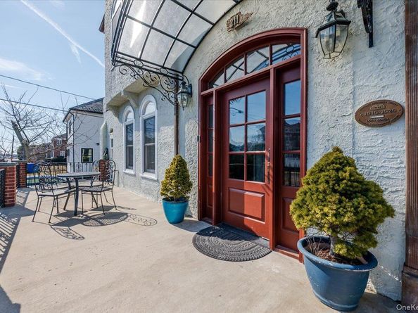 211 Laurelton Boulevard, Long Beach NY 11561