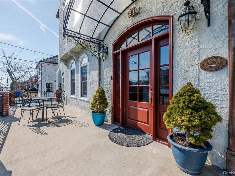211 Laurelton Boulevard, Long Beach NY 11561