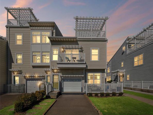 114 Beach Way, Arverne NY 11692