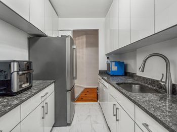 67-40 Yellowstone Boulevard