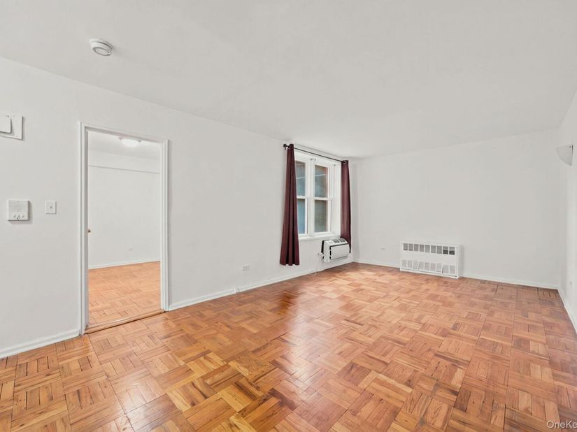 50-22 40th Street 1A, Sunnyside NY 11104