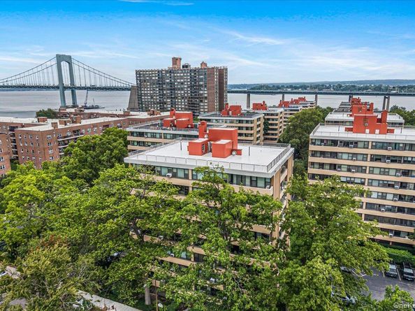 162-10 Powells Cove Boulevard 7D, Beechhurst NY 11357