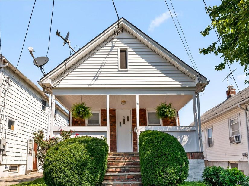 21 Beechwood Avenue, Port Washington NY 11050