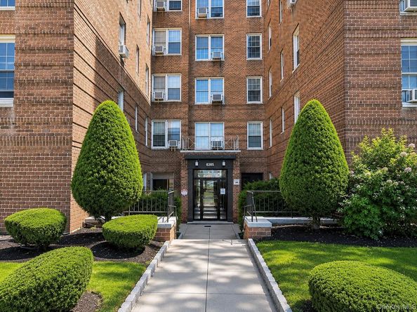 6385 Woodhaven Boulevard 5A2, Rego Park NY 11374