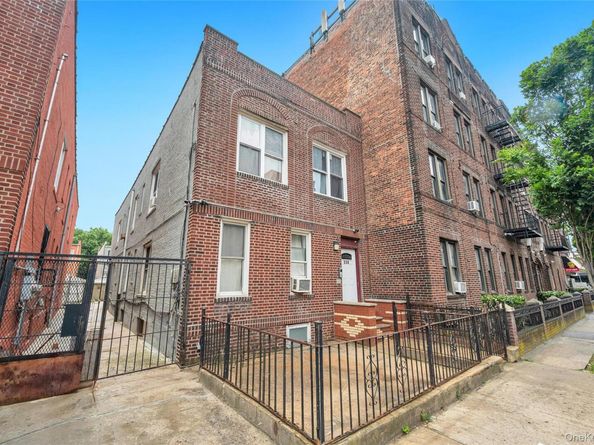 558 Midwood St, Brooklyn NY 11203