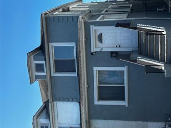 140 E Pine Street