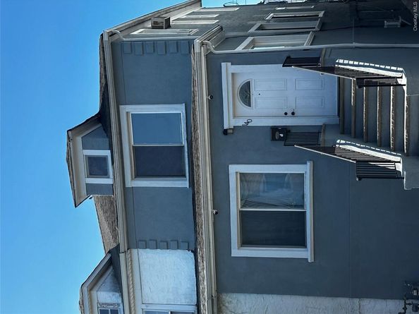 140 E Pine Street, Long Beach NY 11561