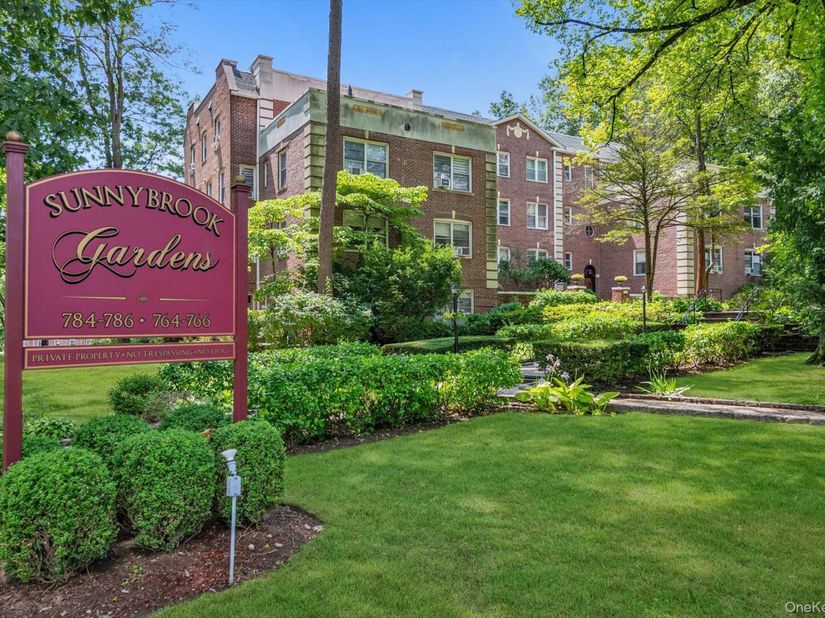786 Palmer Road 1F, Bronxville NY 10708