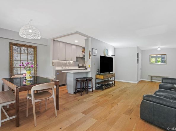 151-25 88th Street 1C, Howard Beach NY 11414