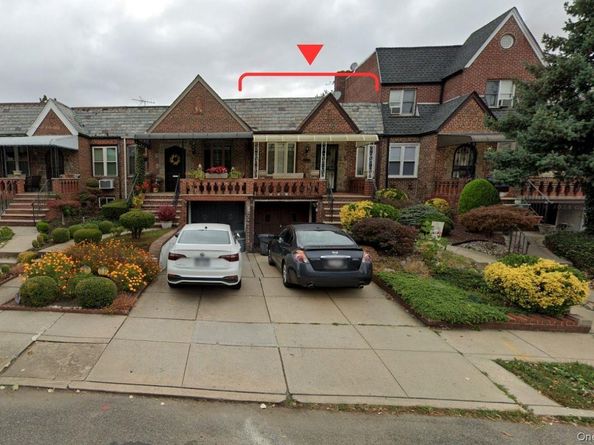 8307 77th Avenue, Glendale NY 11385